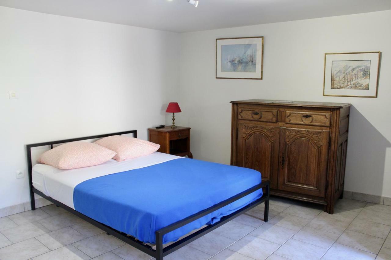Ferienwohnung Les Oiseaux Rouen Exterior foto